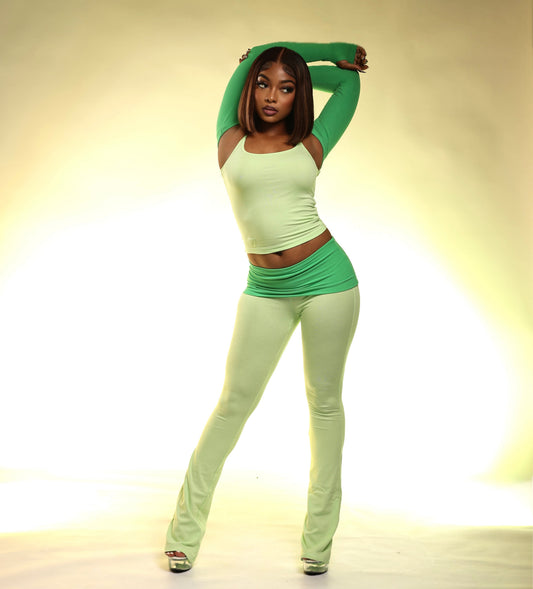 Simple Monochromatic Green Flare Pants Set